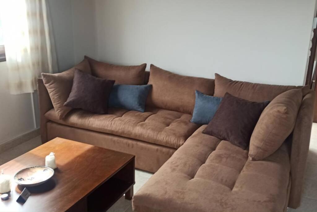 Artemis Penthouse 10 Minute From National Airportヴィラ エクステリア 写真
